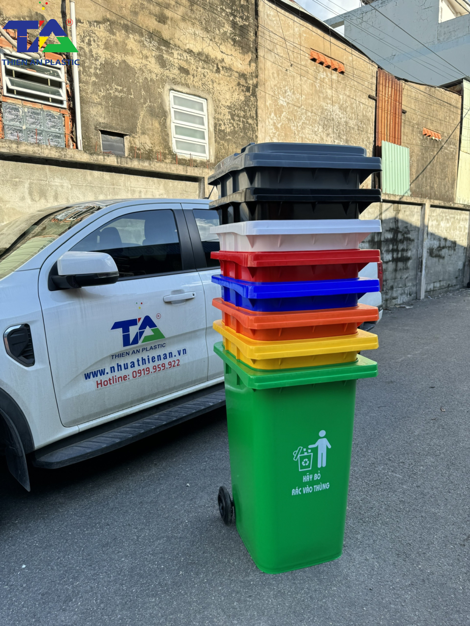 Thùng Rác Công Cộng 240 Lít (730 x 585 x 1050mm)